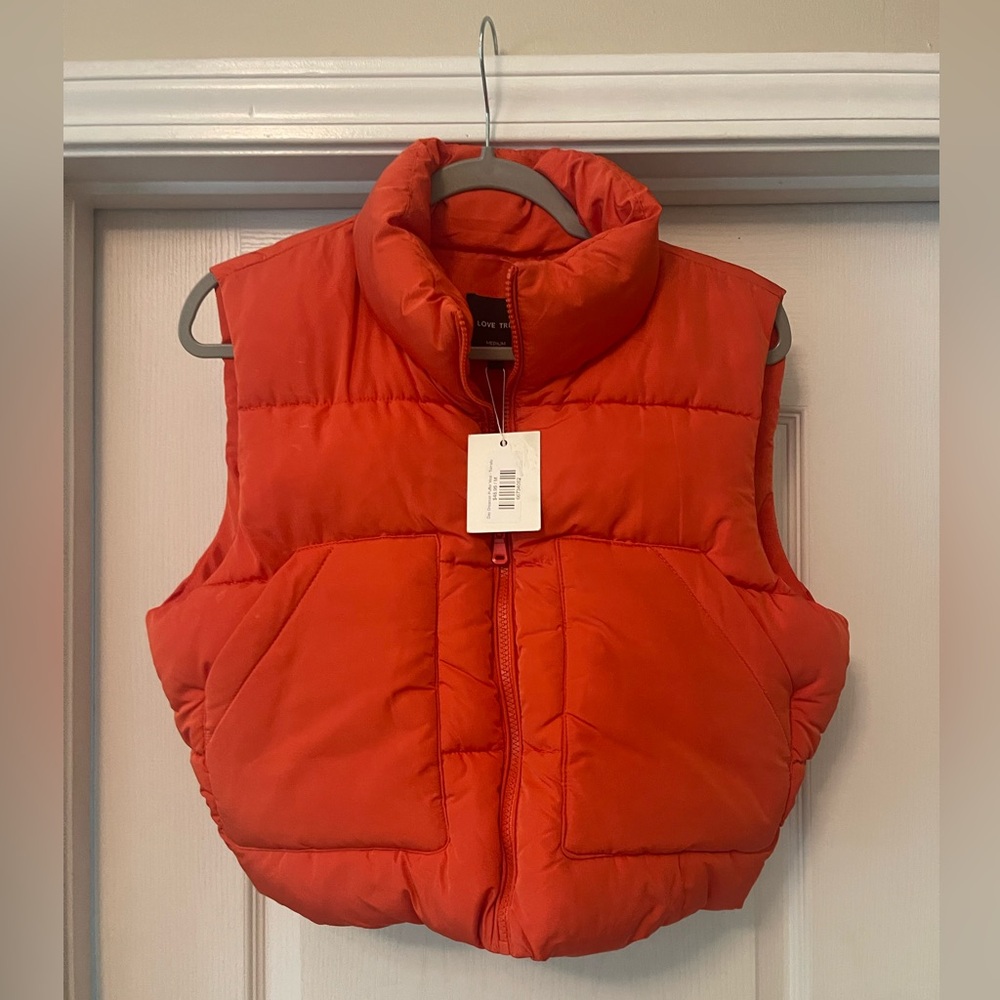 NWT LOVE TREE Puffer Vest size medium